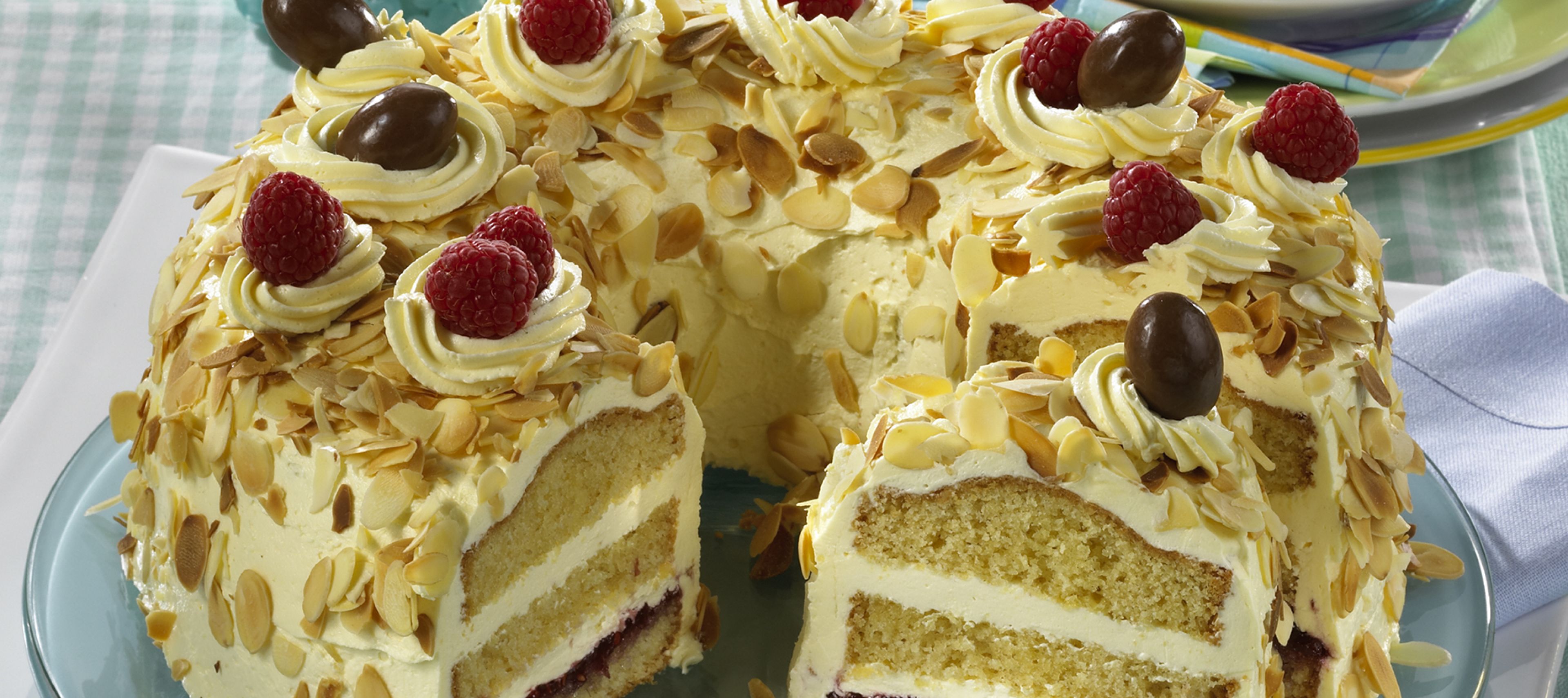 Vanille Buttercreme Kranz Mit Himbeeren - Rezepte Suchen