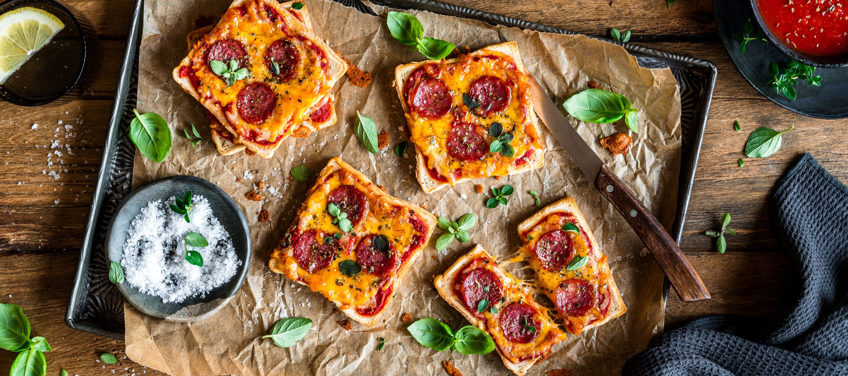 Pizza Toast Rezept einfach zubereitet - Kerrygold