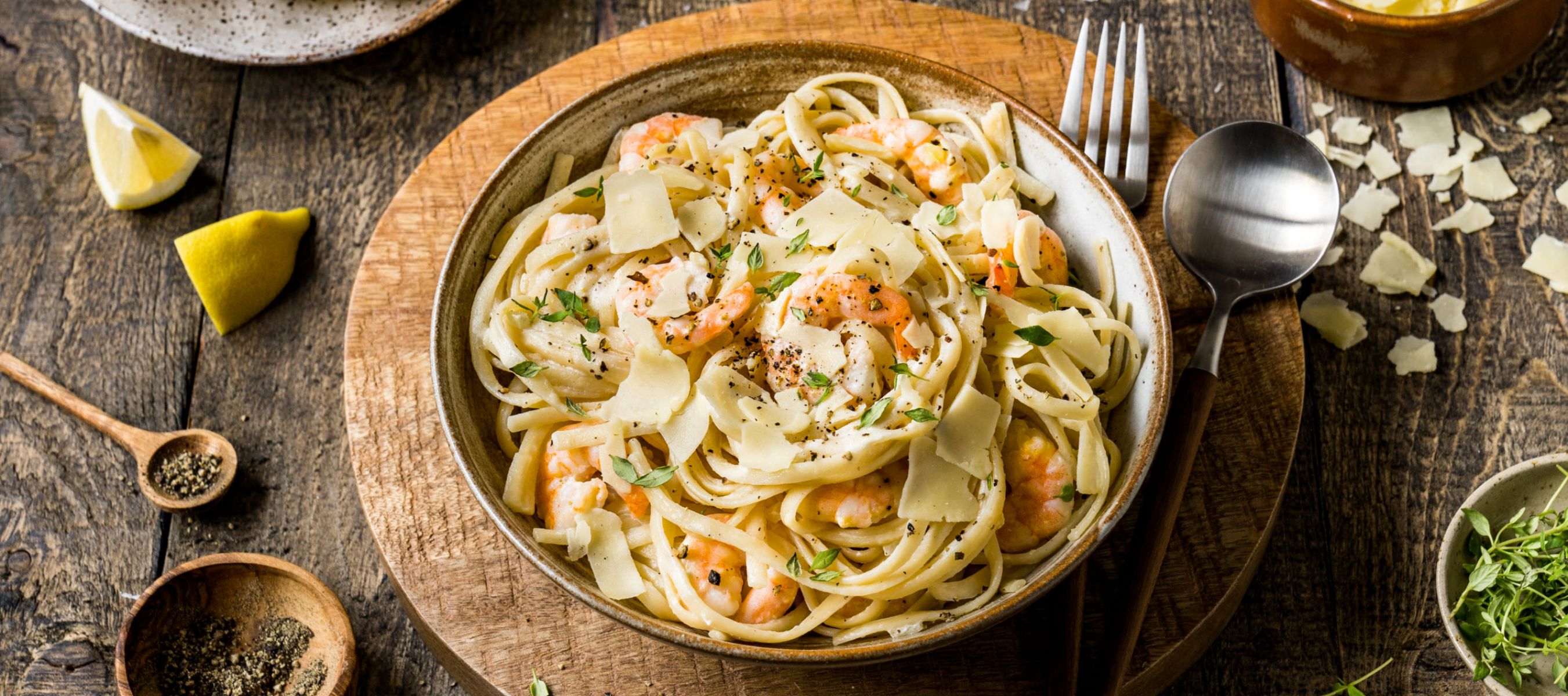 Pasta mit Garnelen in Zitronen-Butter-Sauce Rezept einfach zubereitet ...